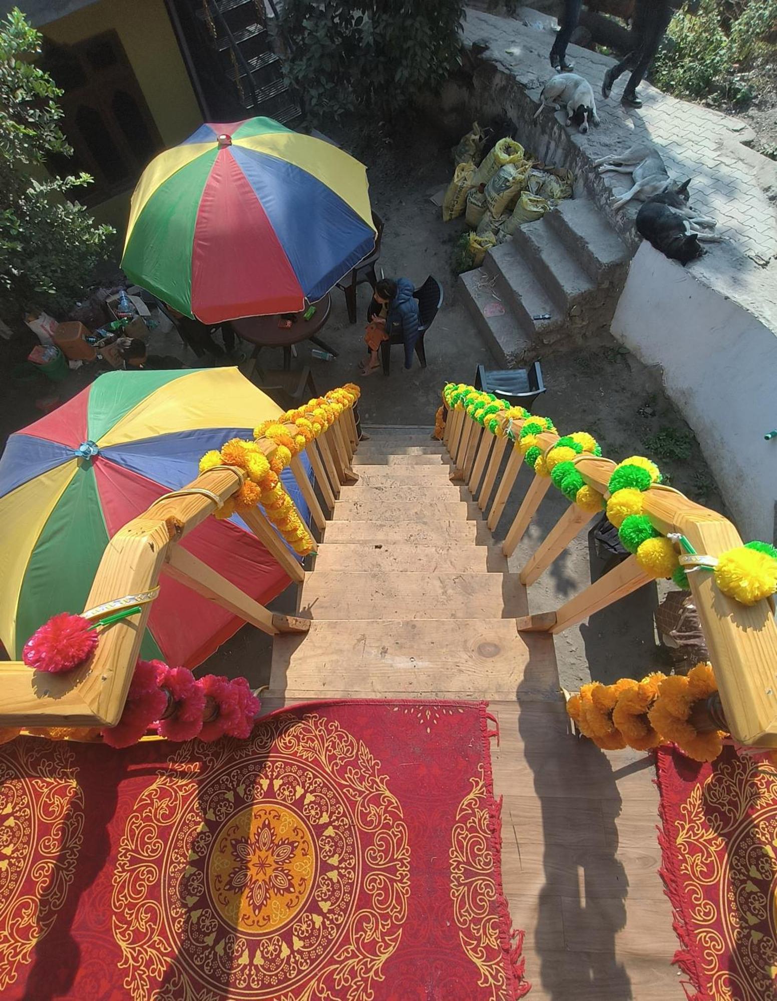 Stoner'S Delight Hostel Kullu Ngoại thất bức ảnh